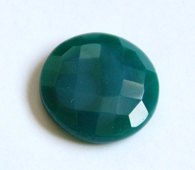 Facts About Green Onyx: Meanings, Properties, and Benefits