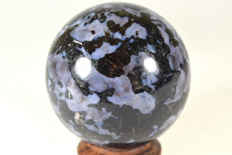 Facts About Indigo Gabbro: Meanings, Properties, and Benefits