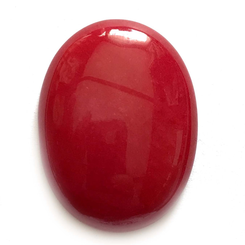 Facts About Red Jade: Meanings, Properties, and Benefits