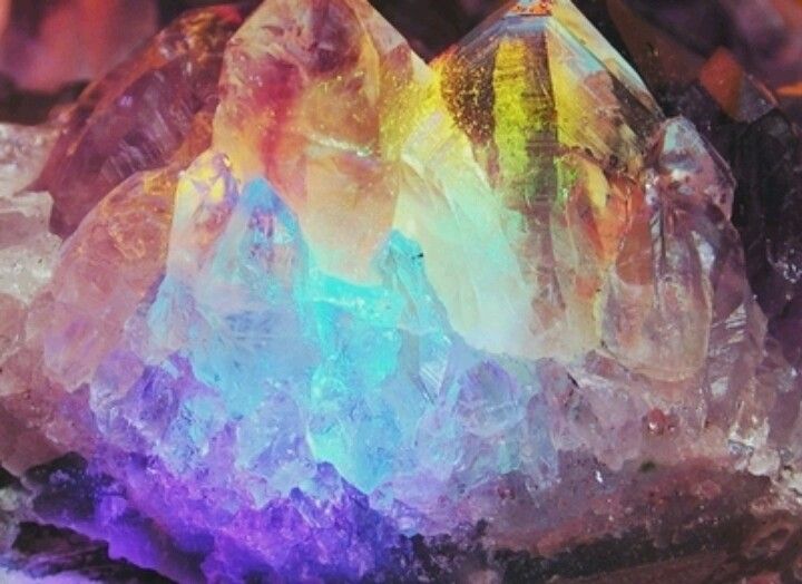 Facts About Rainbow Crystals: Meanings, Properties, and Benefits