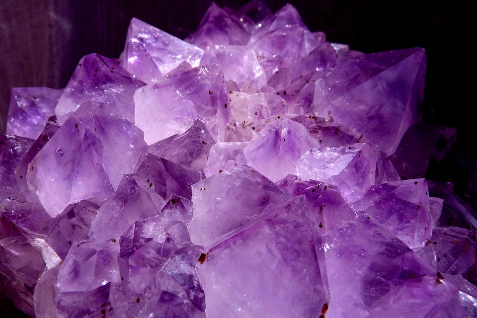 Facts About Violet Crystals: Meanings, Properties, and Benefits