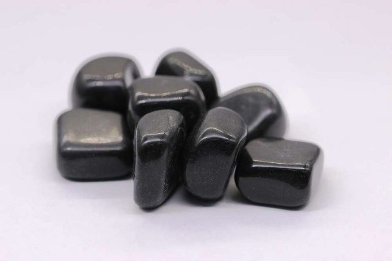Facts About Black Jasper: Meanings, Properties, and Benefits