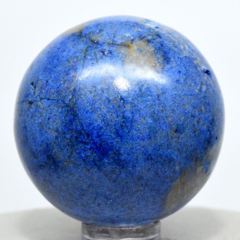Blue Quartz: Meanings, Properties, and Benefits