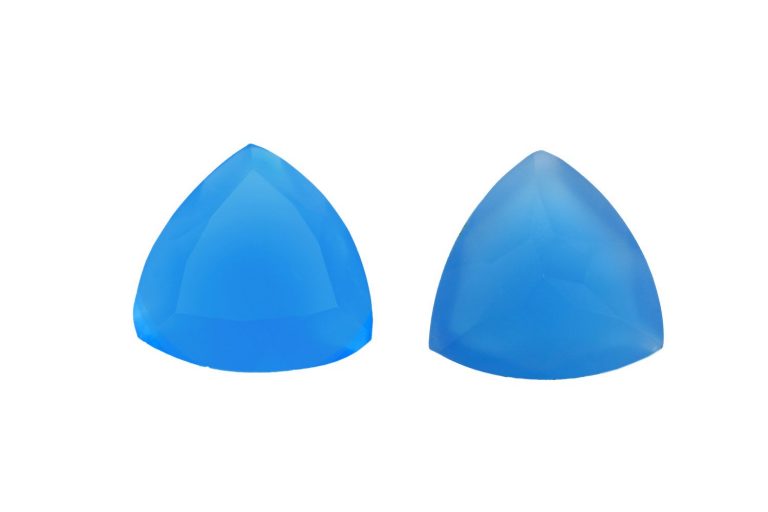 What You Need to Know About Caribbean Blue Chalcedony: Meanings, Properties, and Benefits