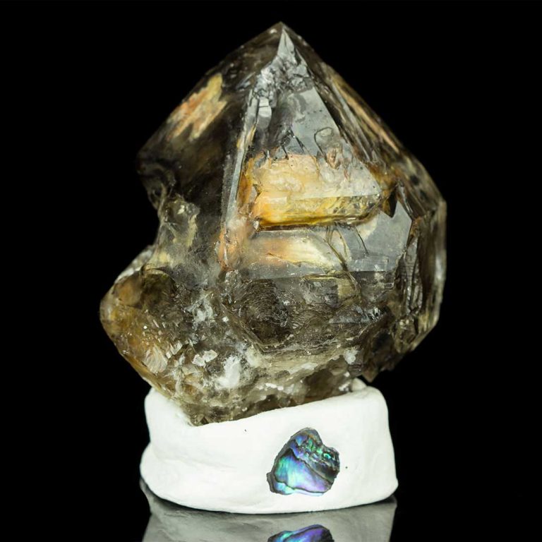 Facts About Enhydro Crystal: Meanings, Benefits, and Properties