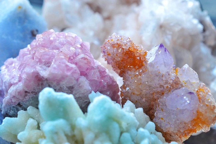 Facts About Cluster-Crystal: Meanings, Properties, and Benefits