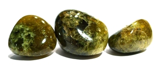 Facts About Grossular Garnet: Meanings, Properties, and Benefits