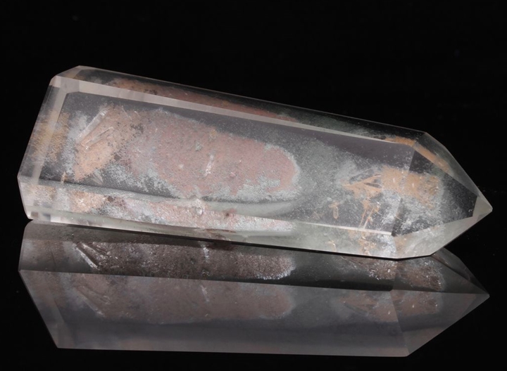 Facts About Phantom Quartz: Meanings, Properties, and Benefits
