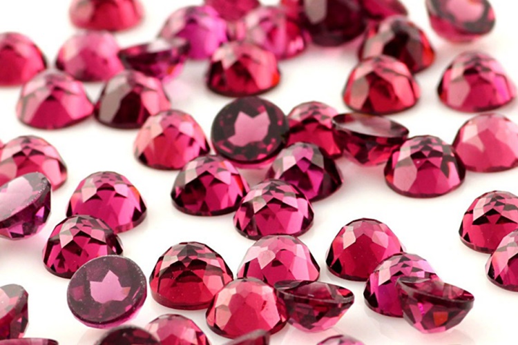 Facts About Rhodolite: Meanings, Properties, and Benefits