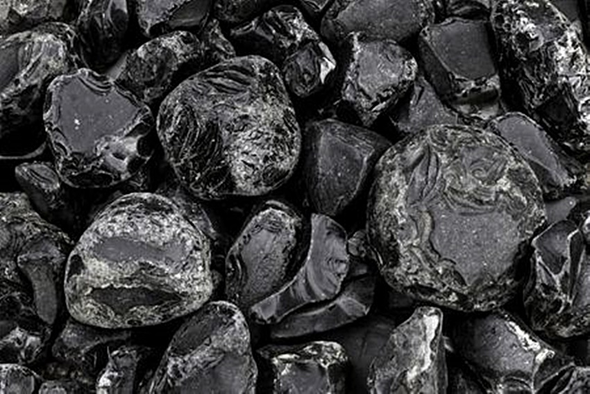 Facts About Black Obsidian: Meanings, Properties, and Benefits