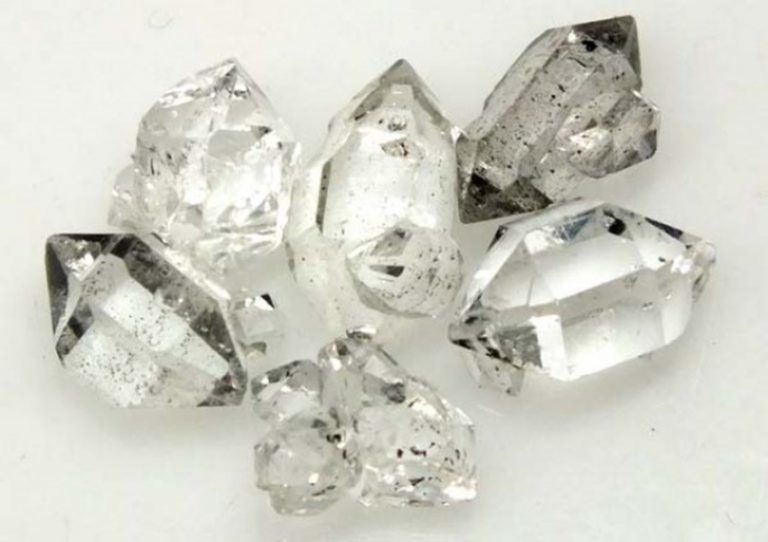 Facts About Herkimer Diamond: Meanings, Properties, and Benefits
