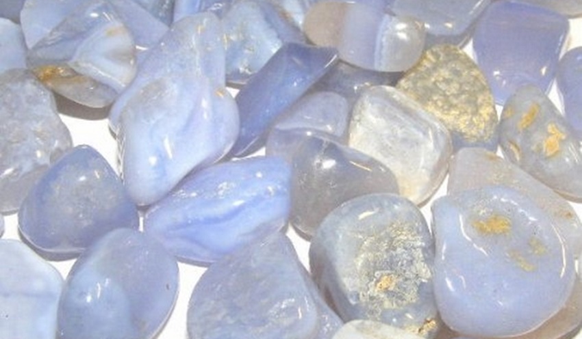 Blue Lace Agate: Meanings, Properties, and Benefits