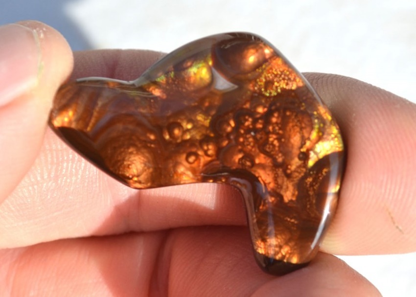 Fire Agate: Meanings, Properties, and Benefits