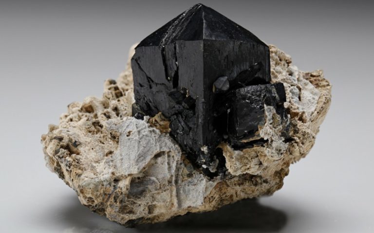 Ilvaite: Meanings, Properties, and Benefits