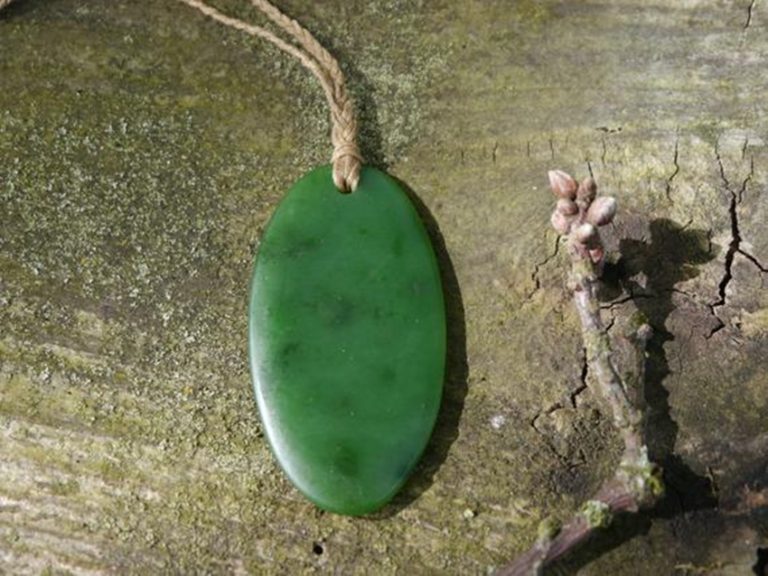 Maori Greenstone: Meanings, Properties, and Benefits