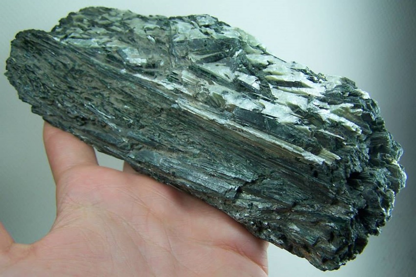 Facts About Actinolite: Meanings, Properties, and Benefits