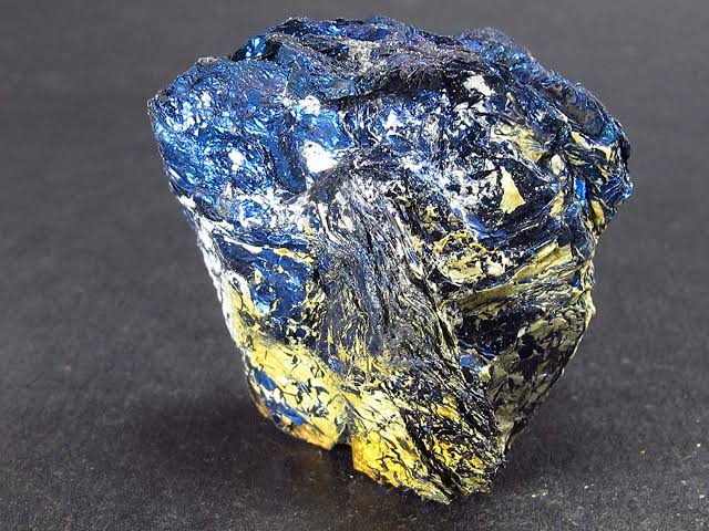 Facts About Covellite: Meanings, Properties, and Benefits