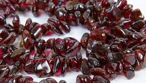 The Health Benefits and Healing Properties of the January Birthstone