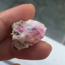 tugtupite