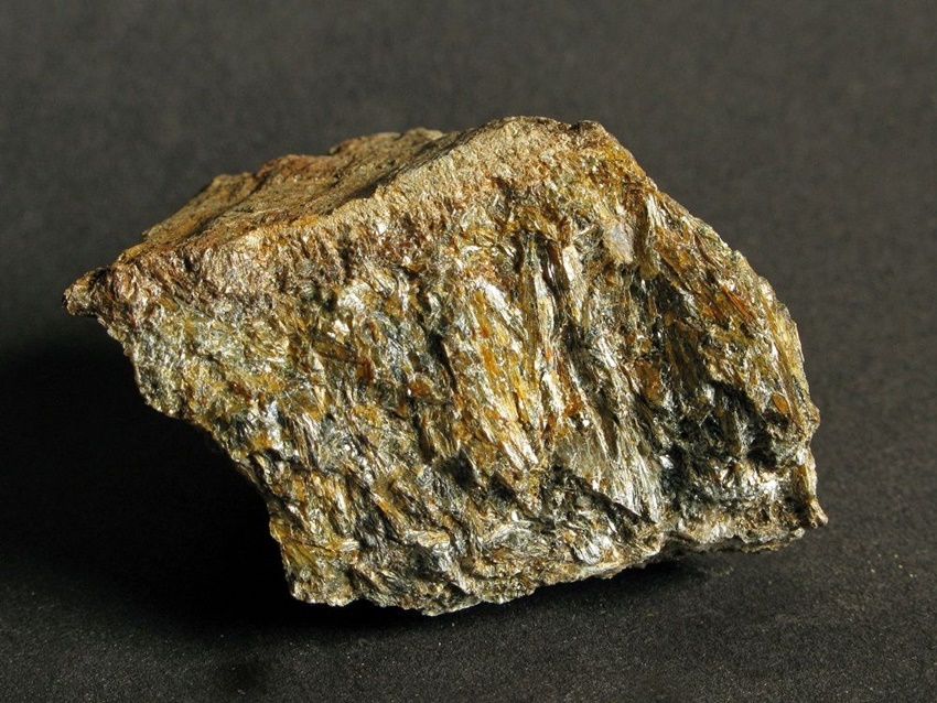 Anthophyllite: Meanings, Properties, and Benefits