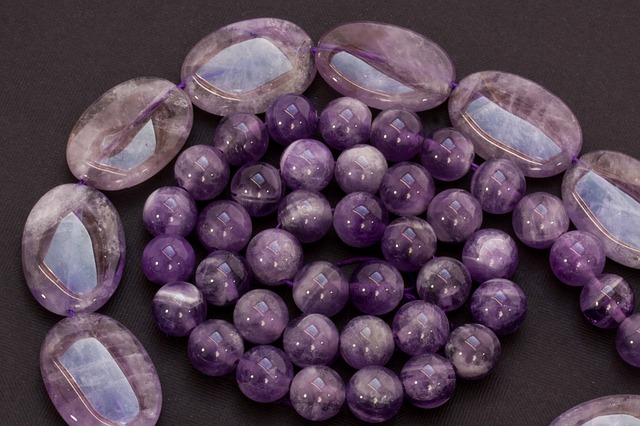 The Right Crystal To Help You Stay Calm and Relaxed at Work